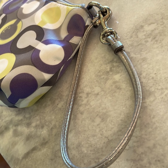 COACH WRISTLET - Picture 5 of 7